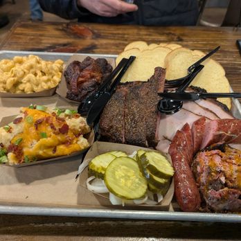 Hurtado Barbecue - Barbeque Near Me - Arlington, Texas