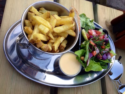 Mossel & Gin by null