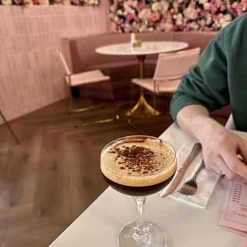 Plated Dreams - espresso martini - Cafes Near Me - Woods Cross, Utah