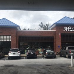 Mike’s Market Too - Front of store