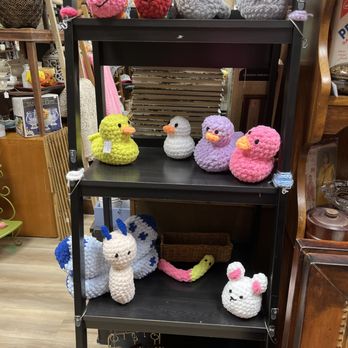 Tchotchkes - Two Goose Crochet - Antiques Near Me - Morris, Illinois