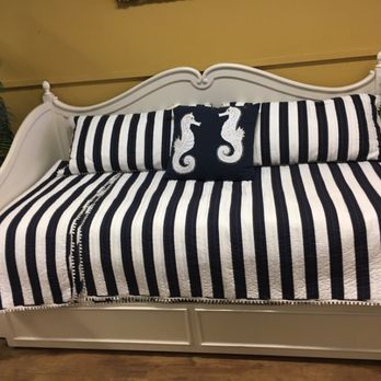 The 2nd Time Around Consignment Shop - White day bed beautiful!!! - Used, Vintage & Consignment Near Me - New Port Richey, Florida The 2nd Time Around Consignment Shop - White day bed beautiful!!! - Used, Vintage & Consignment Near Me - New Port Richey, Florida
