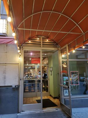 Harry's Italian by null