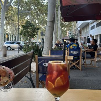 La Querida - Sangria - Tapas Bars Near Me - Barcelona, B La Querida - Sangria - Tapas Bars Near Me - Barcelona, B