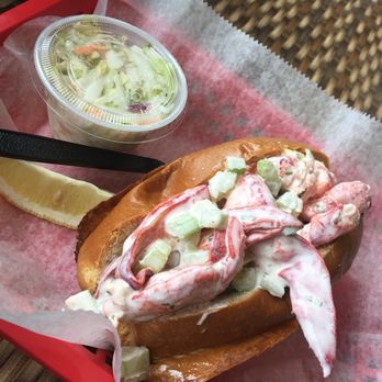 DJ’s Clam Shack - April 2022 - Stonybrook location to compare - Seafood Near Me - Wantagh, New York