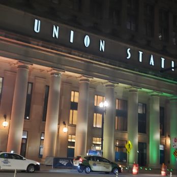 Chicago Union Station - Chicago's Union Station - Train Stations Near Me - Chicago, Illinois Chicago Union Station - Chicago's Union Station - Train Stations Near Me - Chicago, Illinois