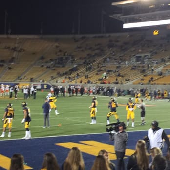 California Memorial Stadium - Great seats! - Stadiums & Arenas Near Me - Berkeley, California