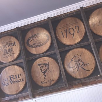 Bourbon On Main - Cocktail Bars Near Me - Frankfort, Kentucky