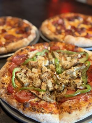 Tony's Bella Vista Restaurant & Pizzeria by null