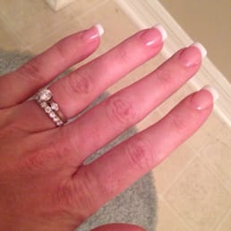 Gorgeous pink and whites. Gorgeous pink and whites.