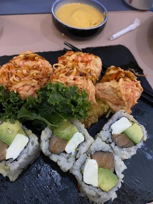 58-22 Myrtle Ave by null