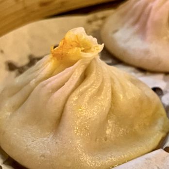 Supreme Restaurant - Crab & Pork Soup Dumplings - Shanghainese Near Me - New York, New York Supreme Restaurant - Crab & Pork Soup Dumplings - Shanghainese Near Me - New York, New York