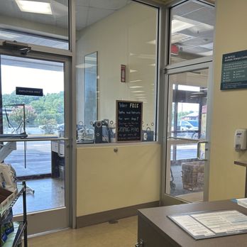 Petco - Pet Stores Near Me - Roanoke, Virginia