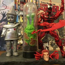 Red Genesis - Some sweet wares from within Red's Lair: A Tin Man, a Germ, and Marvel Legends Carnage: The Ultimate Team-up!
