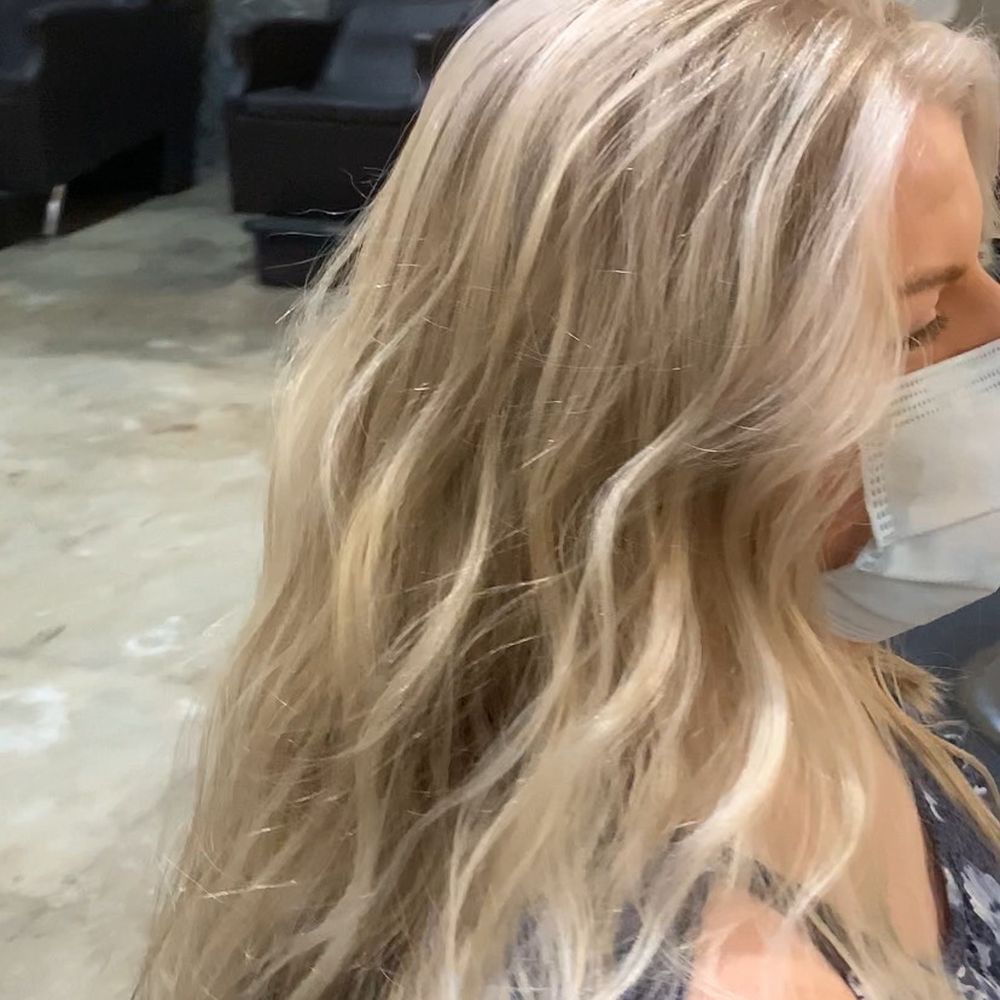 Thank you Hailey for always keeping my blonde on point #triosalon Thank you Hailey for always keeping my blonde on point #triosalon