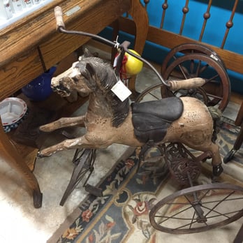 Port Townsend Antique Mall - Antiques Near Me - Port Townsend, Washington