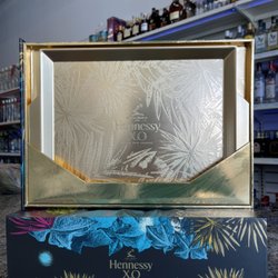 M&T's Liquor