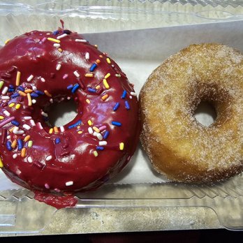 Good Dough - A vegan cardamom and vegan molly ringwald donuts - Donuts Near Me - Jacksonville, Florida