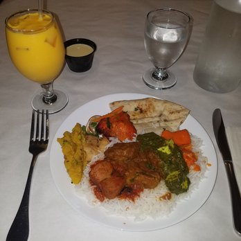 Santoor Indian Restaurant - Weekend Buffet ($16.95) plus mango lassi ($5) - Indian Near Me - Floral Park, New York Santoor Indian Restaurant - Weekend Buffet ($16.95) plus mango lassi ($5) - Indian Near Me - Floral Park, New York