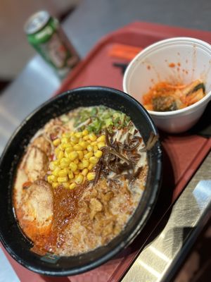 Saku Ramen by null