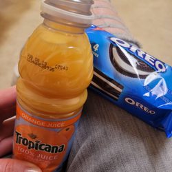 Lemmen-Holton Cancer Pavilion - Patient snacks are premium!