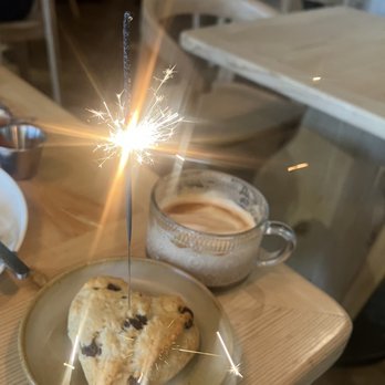 Eat Real Cafe - Cafes Near Me - Newhall, California