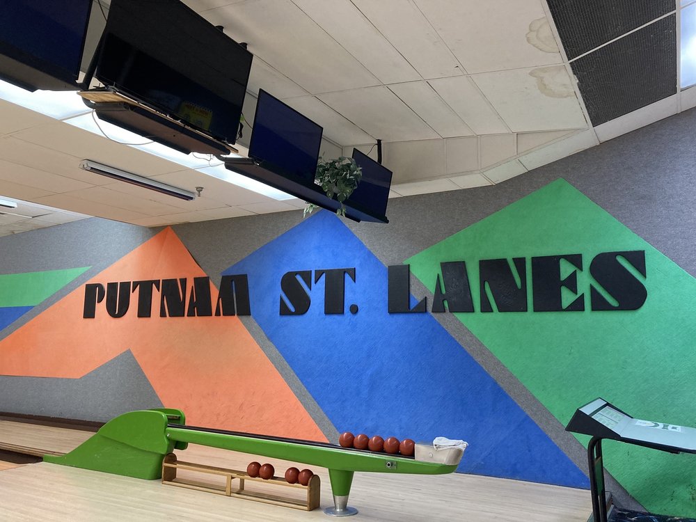 Social spots from Putnam Street Bowling Alleys