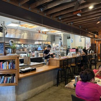 Joe's Cafe - Breakfast & Brunch Near Me - Los Angeles, California