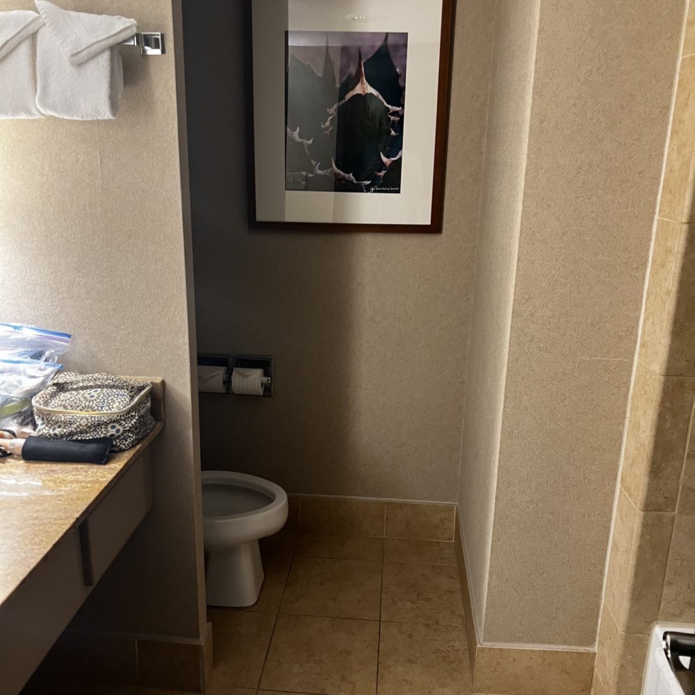 Poco Diablo Resort - Bathroom - Hotels Near Me - Sedona, Arizona Poco Diablo Resort - Bathroom - Hotels Near Me - Sedona, Arizona