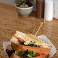 Rices Landing Bistro - BLT