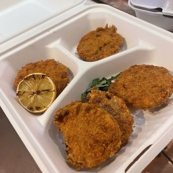Streets Fine Chicken - Fried Green Tomatoes - Chicken Shop Near Me - Dallas, Texas Streets Fine Chicken - Fried Green Tomatoes - Chicken Shop Near Me - Dallas, Texas
