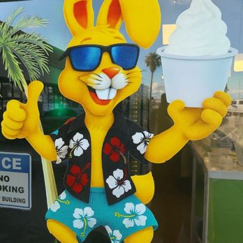 Beach Bunny - More yogurt - Ice Cream & Frozen Yogurt Near Me - Galveston, Texas