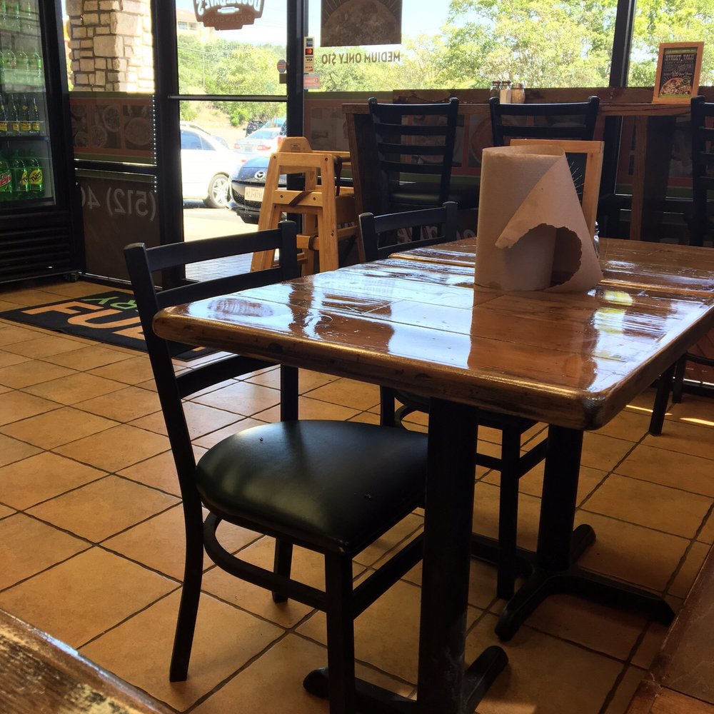 DoubleDave's Pizzaworks - Seating - Pizza Near Me - Austin, Texas DoubleDave's Pizzaworks - Seating - Pizza Near Me - Austin, Texas