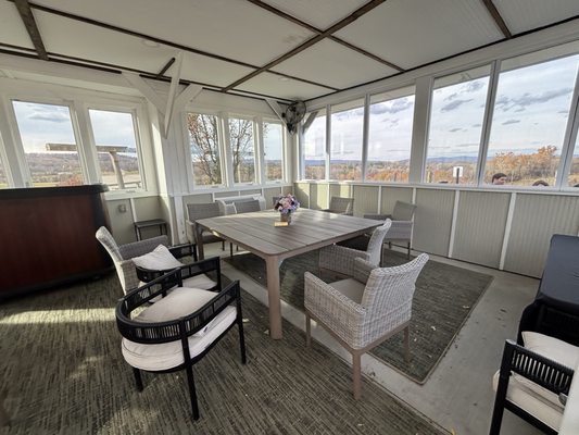 Barrel Oak Winery and Brewery by null