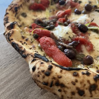 Sopra Sotto Pizzeria - Amalfi pizza - Pizza Near Me - Burnaby, British Columbia Sopra Sotto Pizzeria - Amalfi pizza - Pizza Near Me - Burnaby, British Columbia