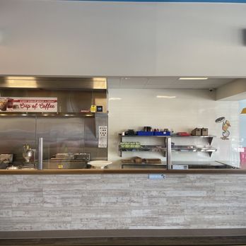 Duck Donuts - Inside - Donuts Near Me - Fort Myers, Florida Duck Donuts - Inside - Donuts Near Me - Fort Myers, Florida