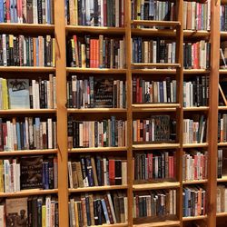 Pelican Bay Books & Coffeehouse - Book area