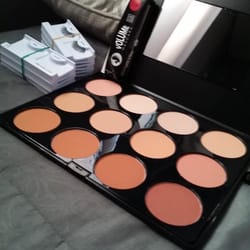 Sun Cosmetics - I love love love!! my new contouring pal!