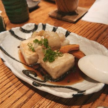 Sushi Izakaya Gaku - Sushi Bars Near Me - Honolulu, Hawaii Sushi Izakaya Gaku - Sushi Bars Near Me - Honolulu, Hawaii