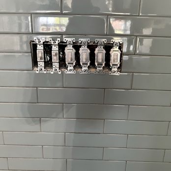 Rolen Electric - 6-gang light switch (after) - Electricians Near Me