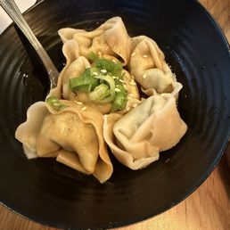 Pork Boiled Wontons in Chili Sauce (6)  红油猪肉小馄饨