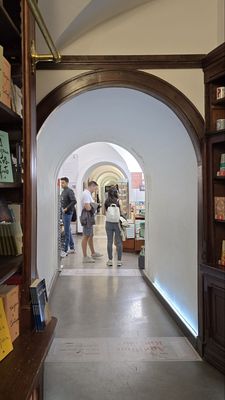 Livraria Bertrand - Chiado by null