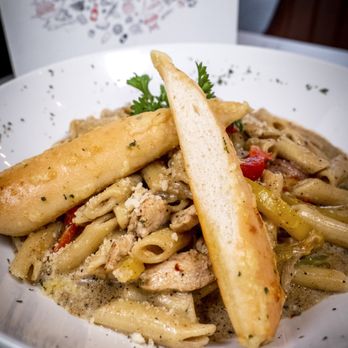 The Hangout Bar & Lounge - Creamy Chicken Rasta Pasta - Italian Near Me - Oshawa, Ontario