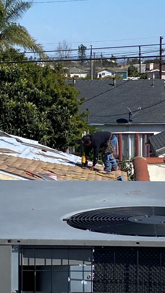 Slide of C&A Quality Roofing