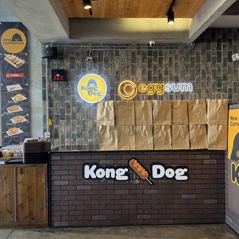 Kong Dog - Interior - Asian Fusion Near Me - Glenview, Illinois Kong Dog - Interior - Asian Fusion Near Me - Glenview, Illinois