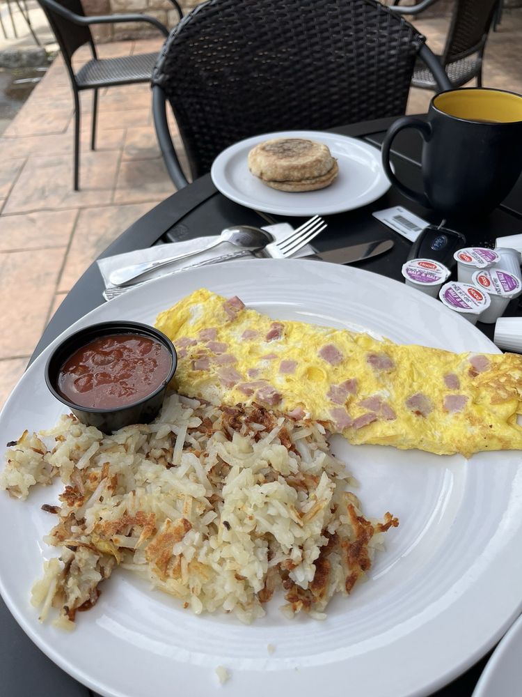 Nudy's Cafe