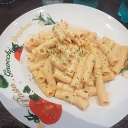 Antonio - Rigatoni salmone