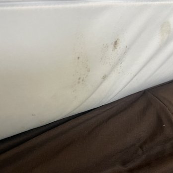 Island Hotel - The smell, the feeling of this mattress I cannot explain. The stains, the smell, the mold. Horrendous. - Hotels Near Me - Port Aransas, Texas