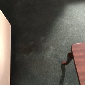 Harbor Inn - Floor with complimentary stains - Hotels Near Me - Philipsburg, Pennsylvania