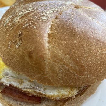 White Rose Hamburgers - Pork roll egg and cheese - Burgers Near Me - Highland Park, New Jersey